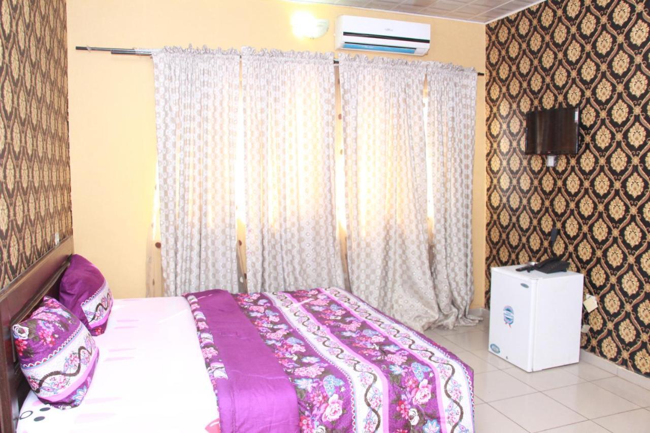 Abatete Guest House Mobushipe Exterior photo