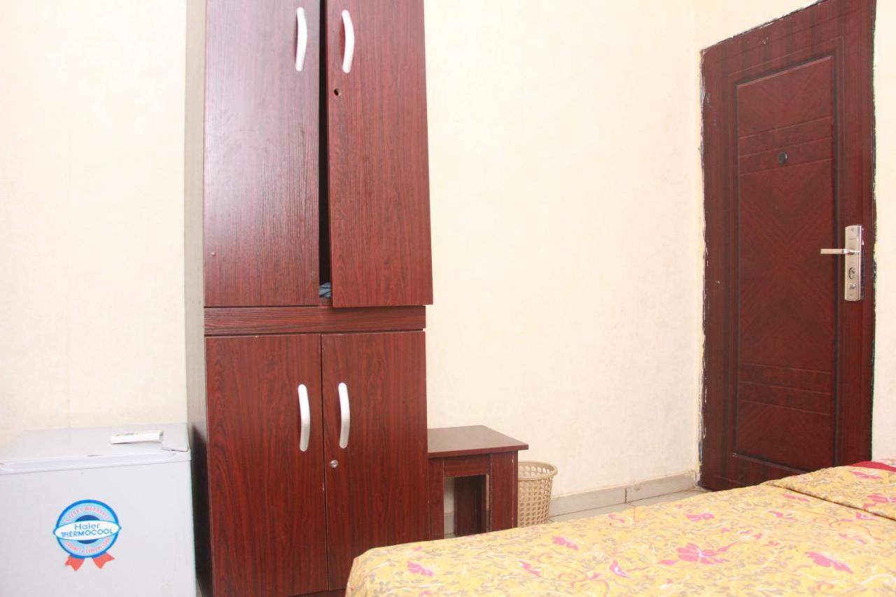 Abatete Guest House Mobushipe Exterior photo